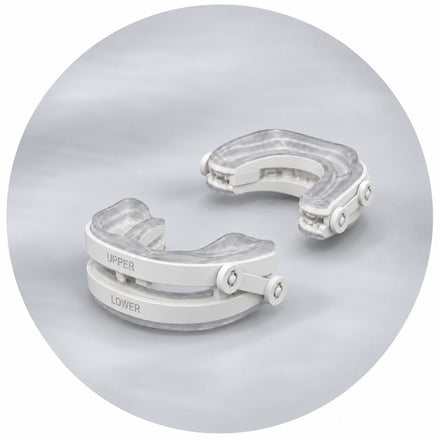 Snorbliss Anti-Snoring Mouthpiece Pro 2.0 with clear upper and lower trays and side adjustment mechanism